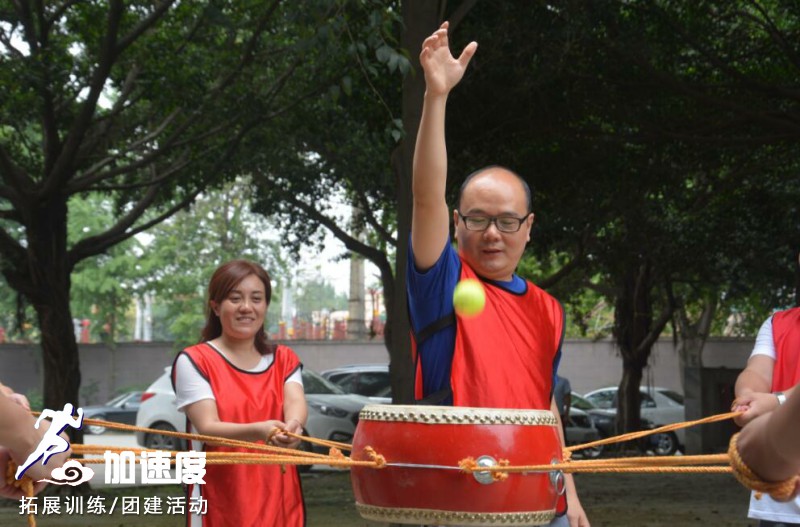 鼓動(dòng)人(ren)心.jpg
